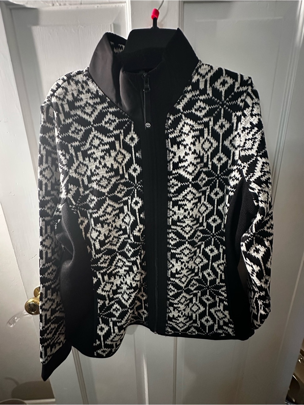 T by Talbots Black & White Patterned Zip-Front Women's Jacket